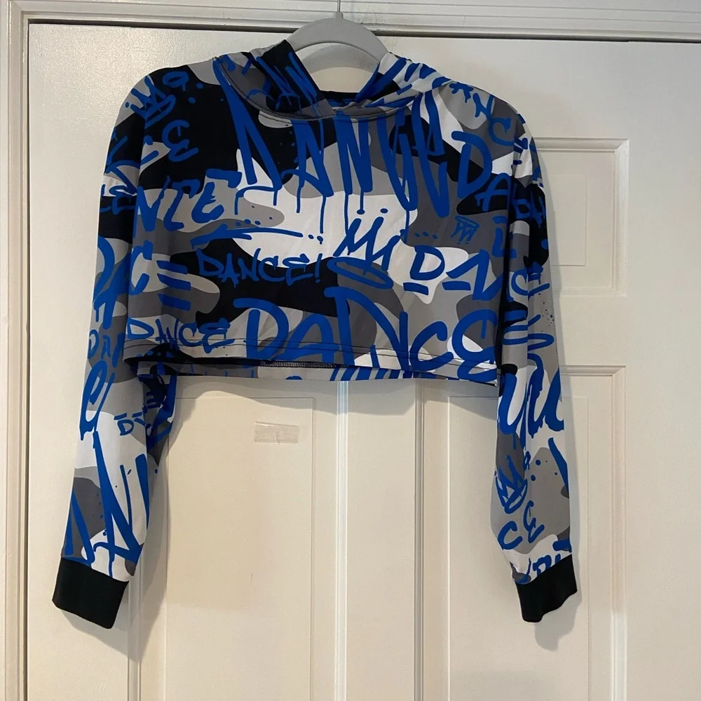 Balera Velvet & Metallic Leggings + Graphic Crop Hoodie Set – Child Large